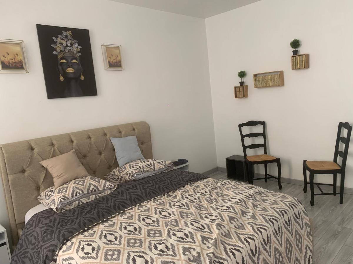 « Le Madeleine » Apartment Marseille Exterior photo