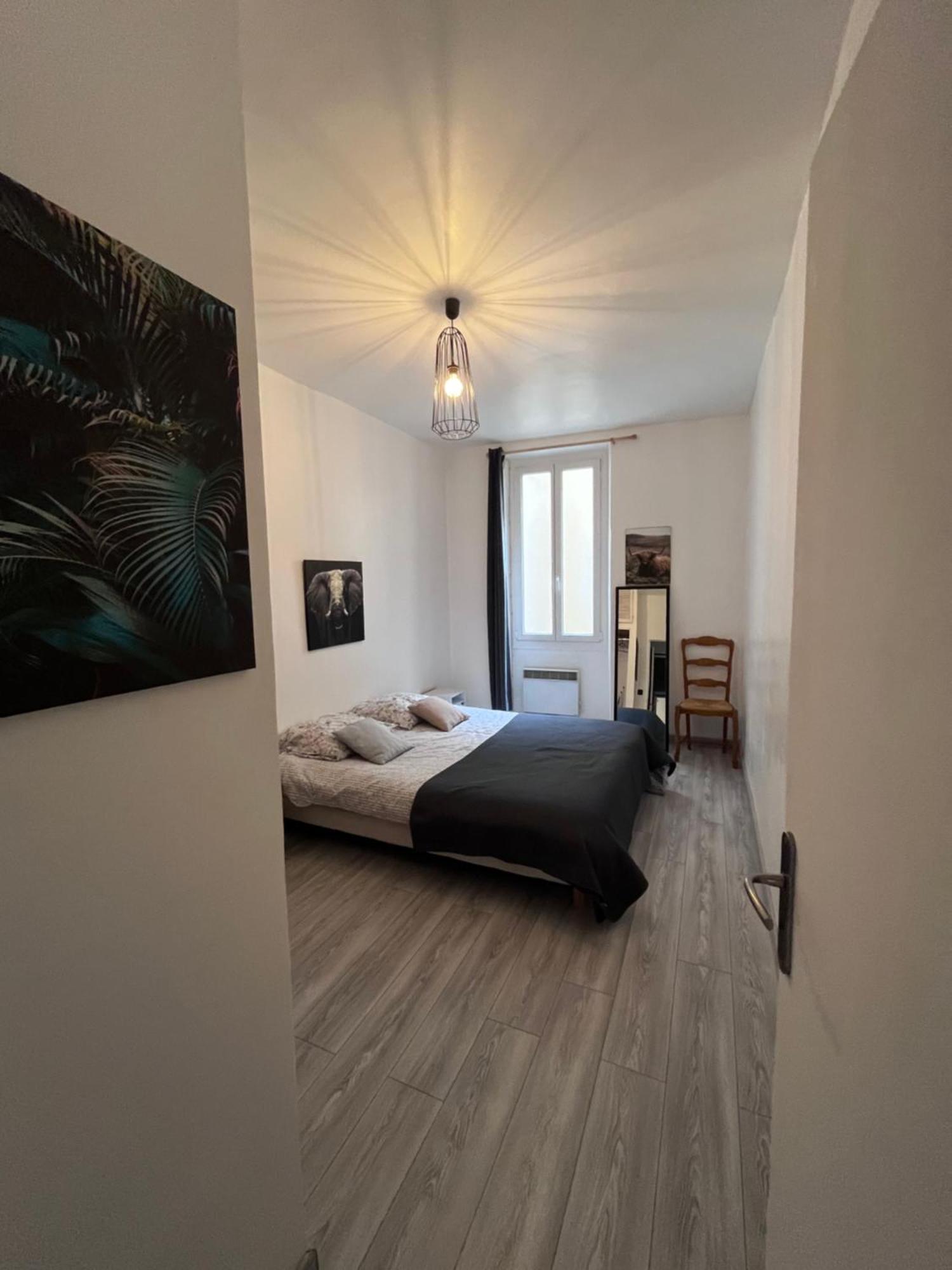 « Le Madeleine » Apartment Marseille Exterior photo